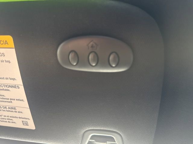 Used 2024 Ford Edge ST-Line w/ Class II Trailer Tow Package image 42