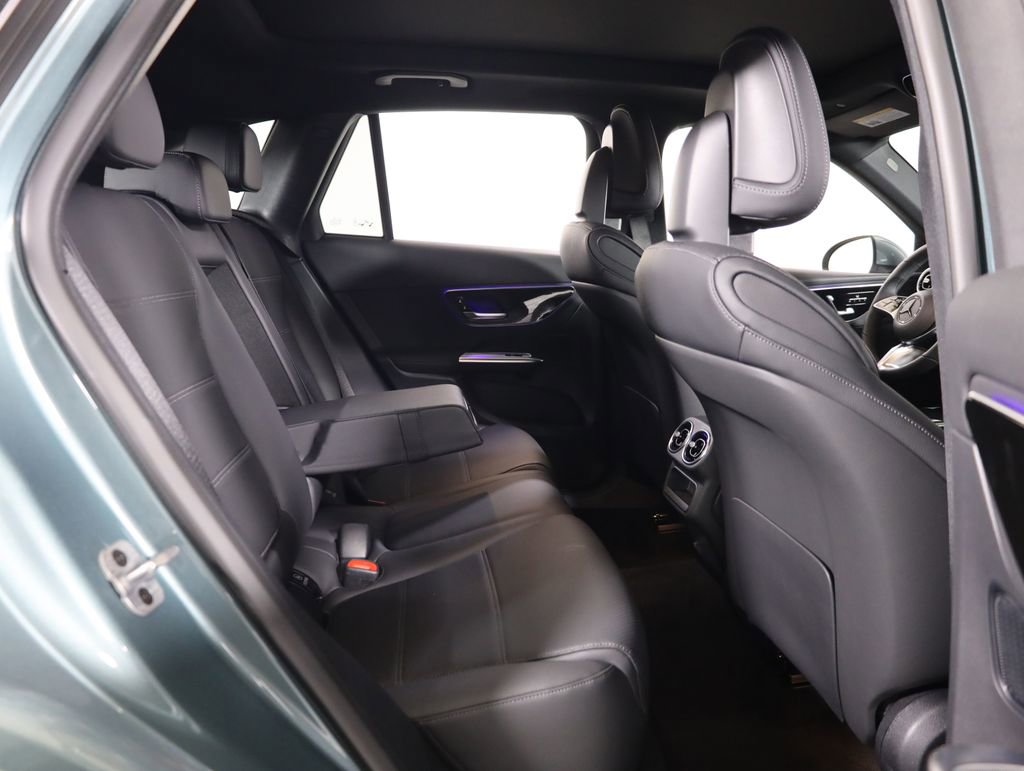 Used 2026 Mercedes-Benz GLC 300 4MATIC image 47