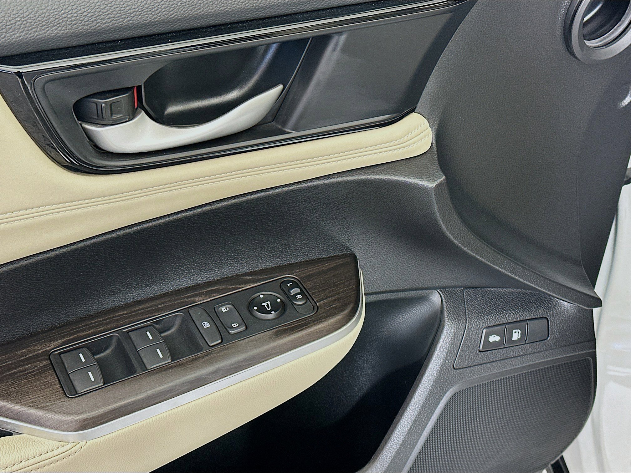 Used 2018 Honda Clarity Sedan image 15