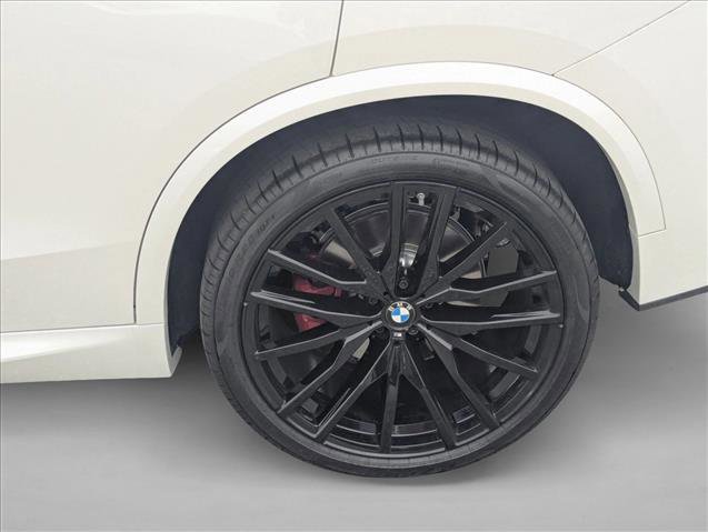Used 2026 BMW X5 sDrive40i w/ Executive Package RWD image 21