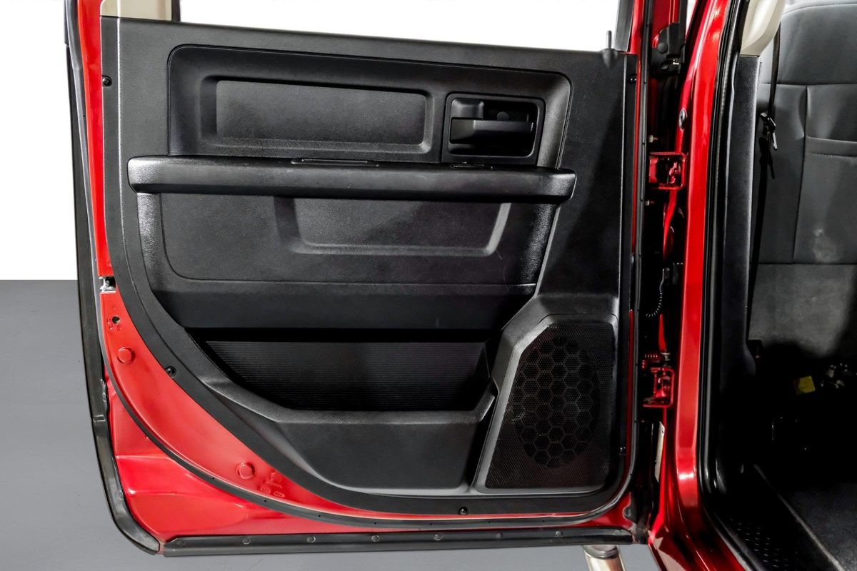 Used 2013 RAM 1500 Express RWD image 34