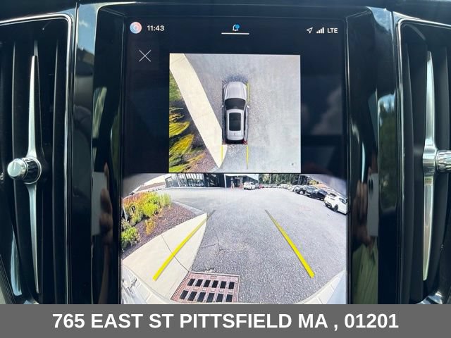 Used 2025 Volvo XC60 B5 Ultra w/ Protection Package Premier AWD/4WD image 24