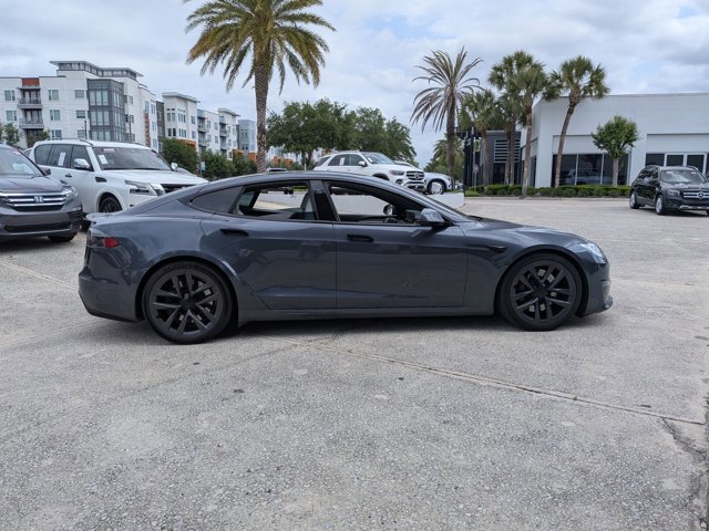 Used 2021 Tesla Model S Plaid image 4