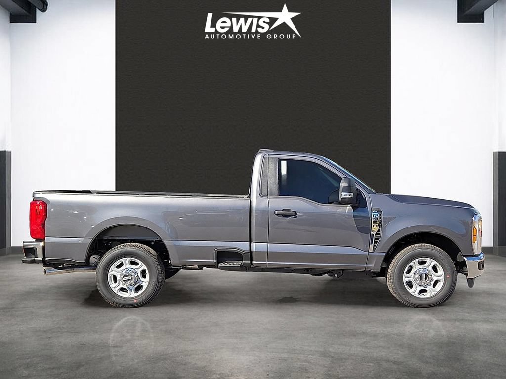 New 2026 Ford F350 XLT RWD image 5