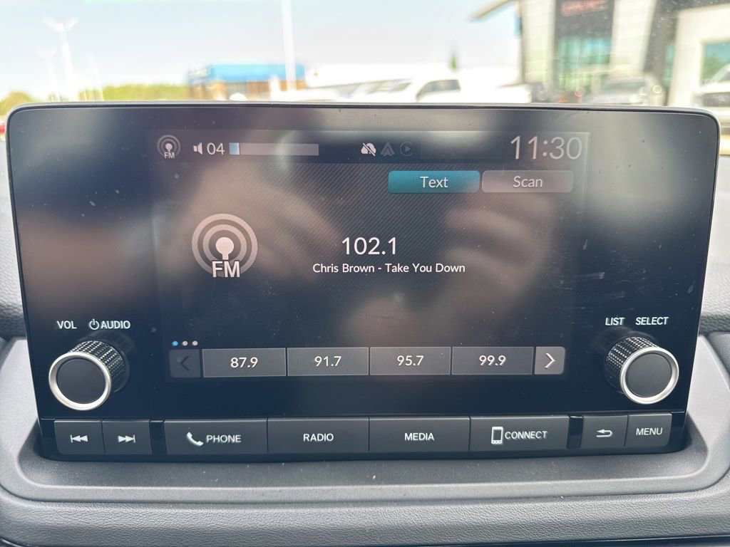 Used 2025 Honda Accord SE image 19