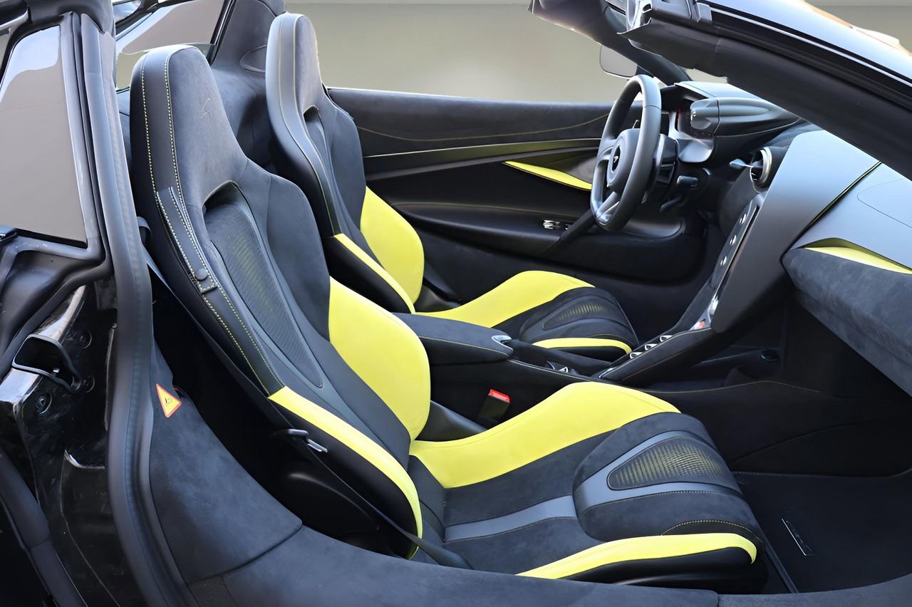 New 2026 McLaren 750S Spider RWD image 16