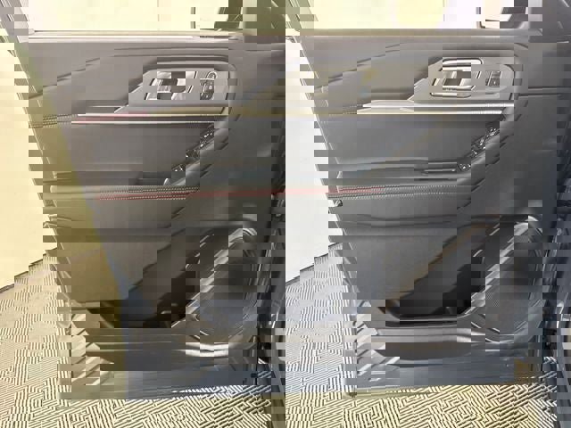 New 2026 Ford Explorer ST-Line AWD/4WD image 27