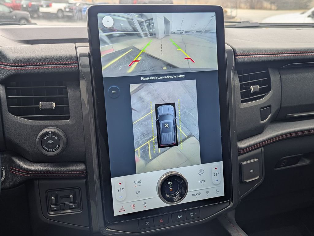 Used 2023 Ford Expedition Limited image 19