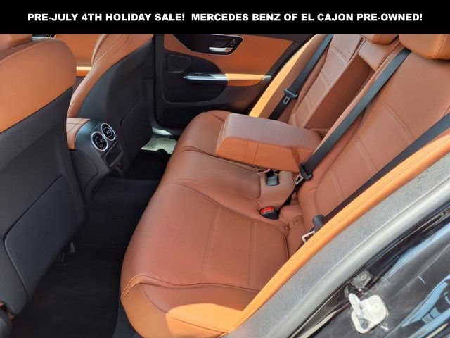 Used 2025 Mercedes-Benz C 300 4MATIC Sedan image 19