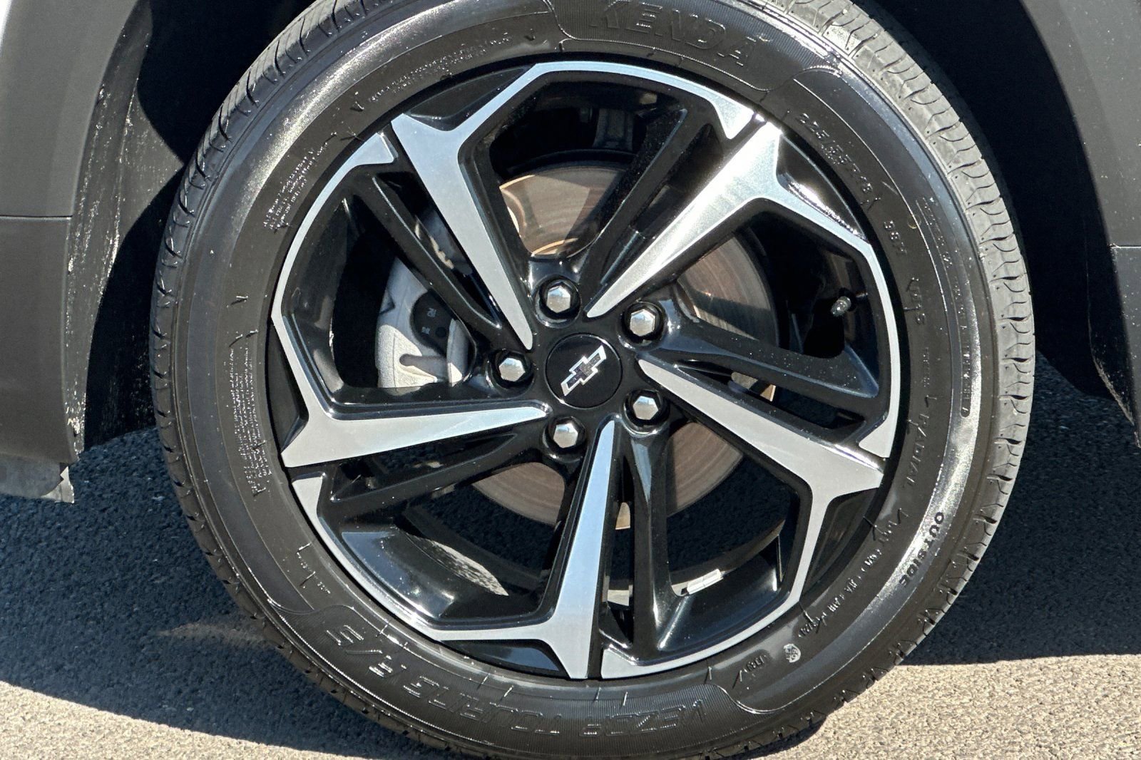Used 2023 Chevrolet TrailBlazer RS AWD/4WD image 30