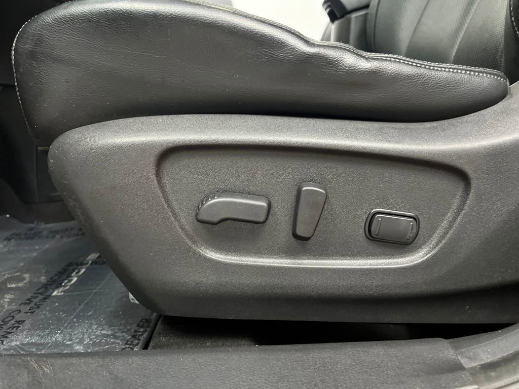 Used 2017 Nissan Rogue SL image 10