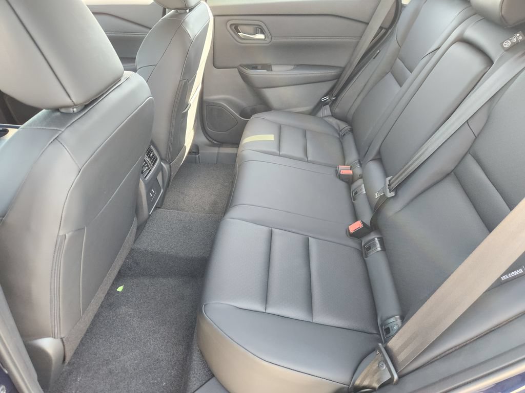 New 2026 Nissan Rogue Dark Armor FWD image 19