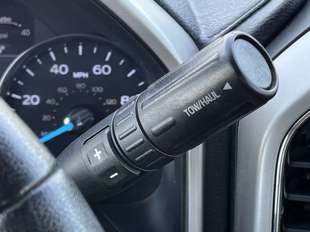 Used 2019 Ford F250 Lariat w/ Lariat Value Package AWD/4WD image 17