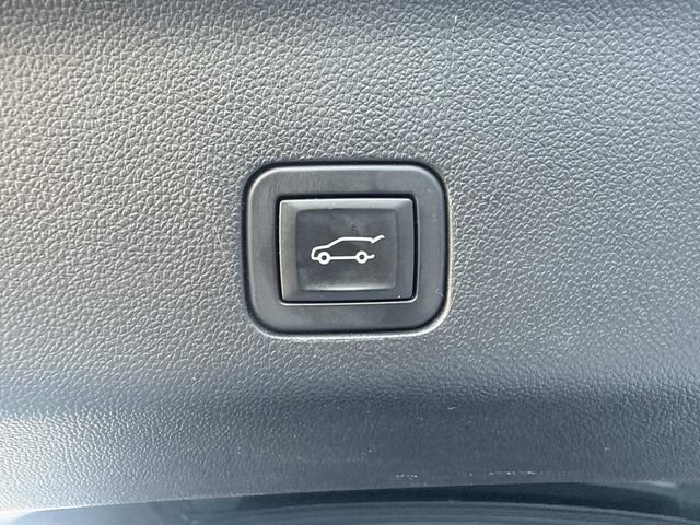 Certified 2024 Cadillac Escalade Luxury AWD/4WD image 56