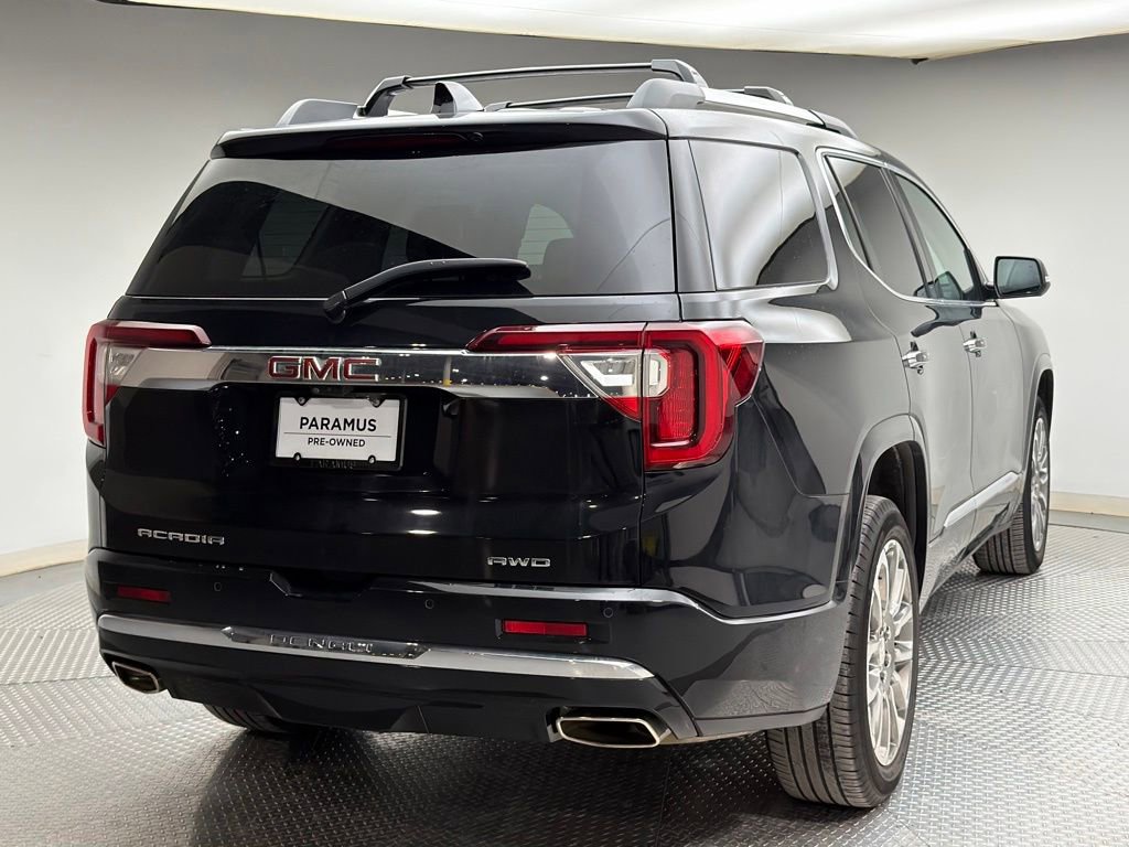 Used 2023 GMC Acadia Denali w/ Denali Technology Package image 3