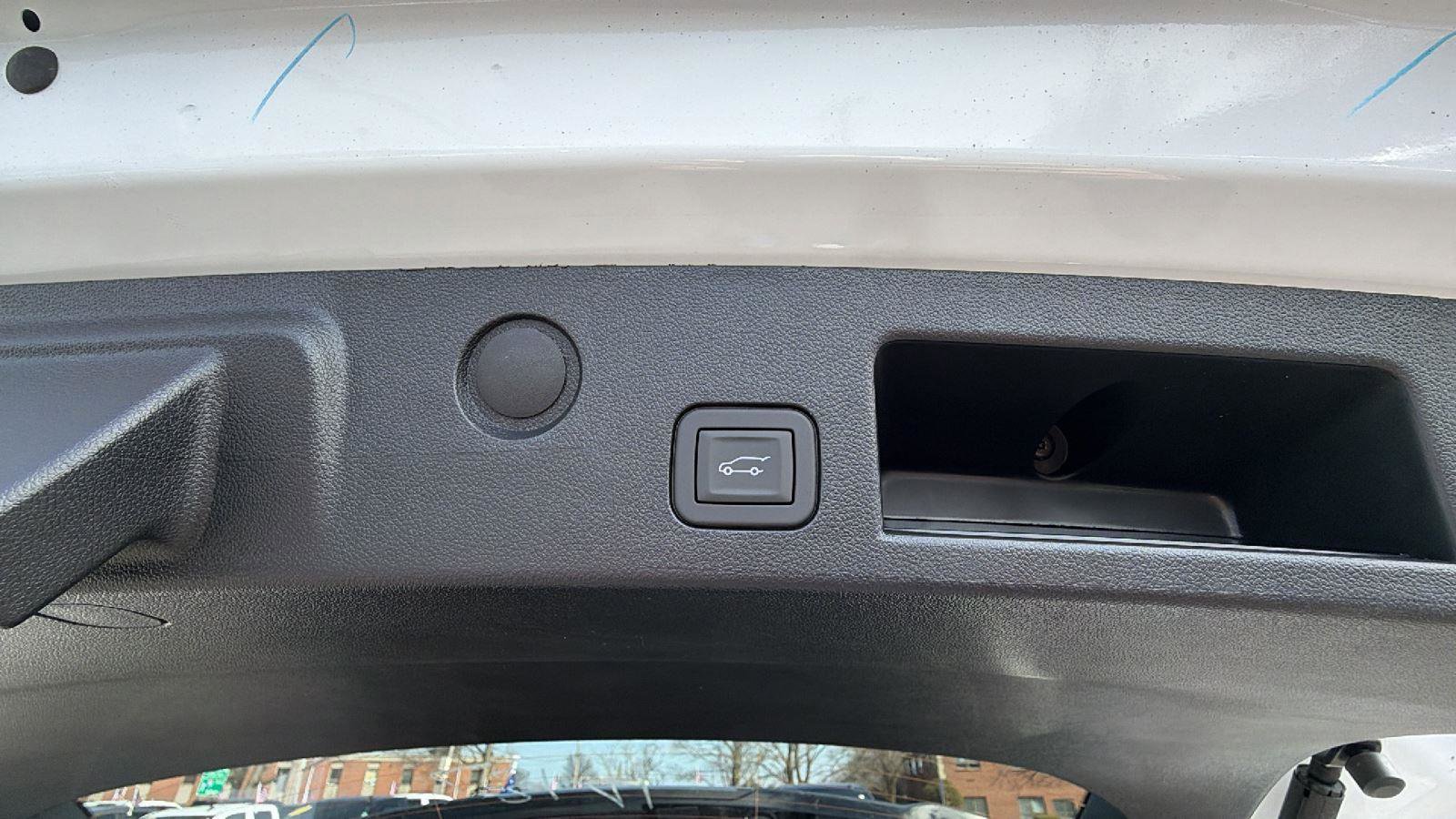 New 2026 GMC Terrain Elevation w/ Elevation Premium Package AWD/4WD image 12