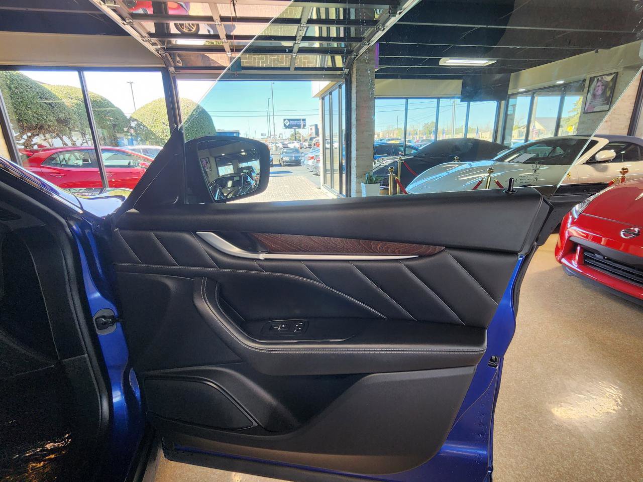 Used 2022 Maserati Levante GT image 7