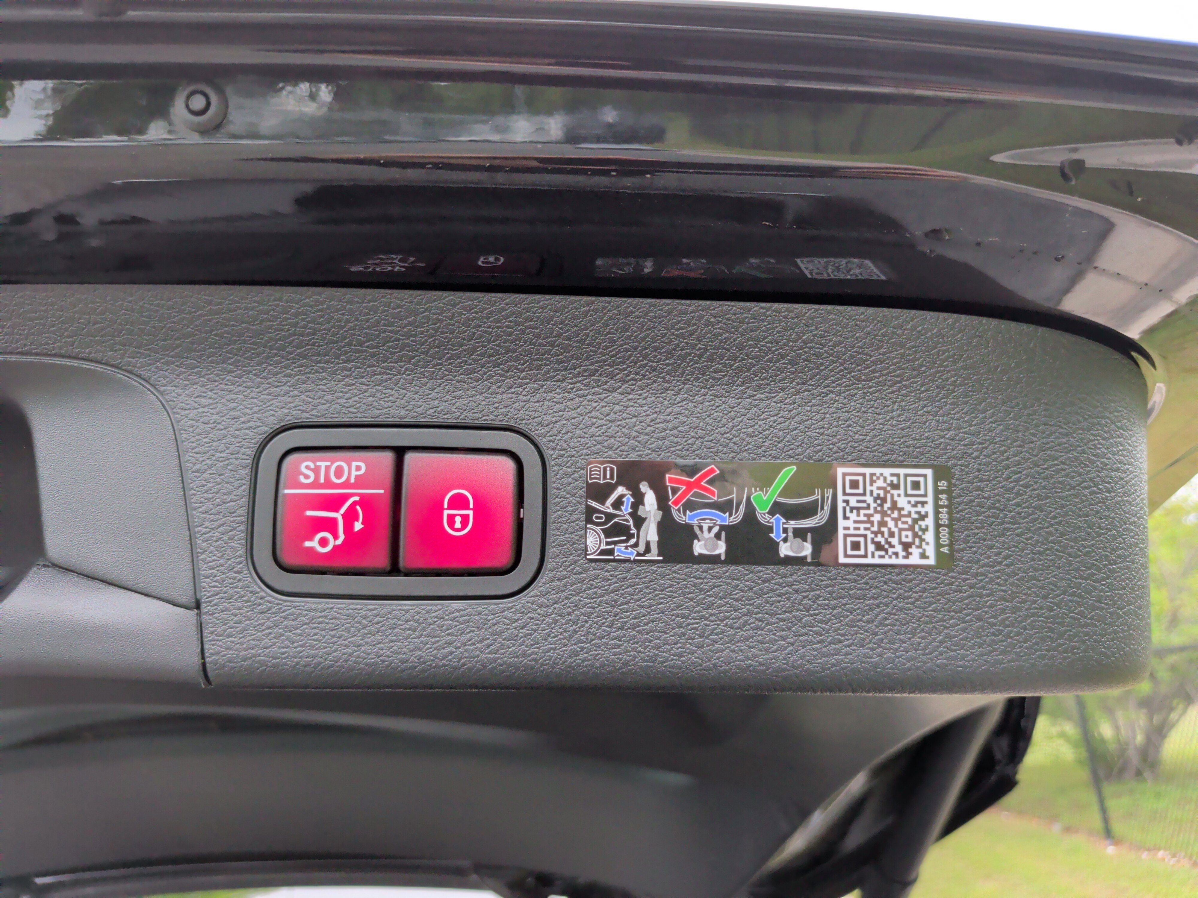 Used 2026 Mercedes-Benz GLS 450 4MATIC image 44