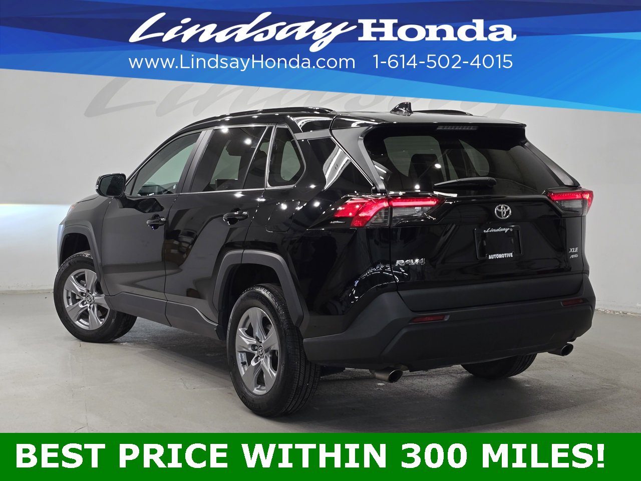 Used 2023 Toyota RAV4 XLE image 4