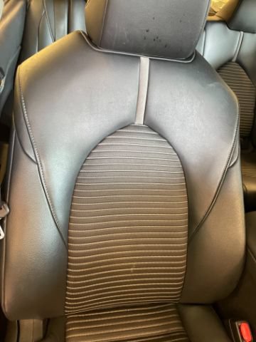 Used 2020 Toyota Camry SE FWD image 13