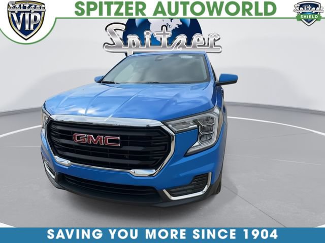 Certified 2024 GMC Terrain SLE image 3