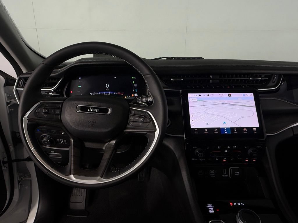 Certified 2023 Jeep Grand Cherokee 4WD 4xe w/ Luxury Tech Group II image 12