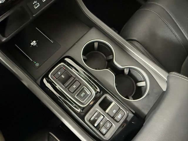 Used 2025 Honda Pilot Elite image 27