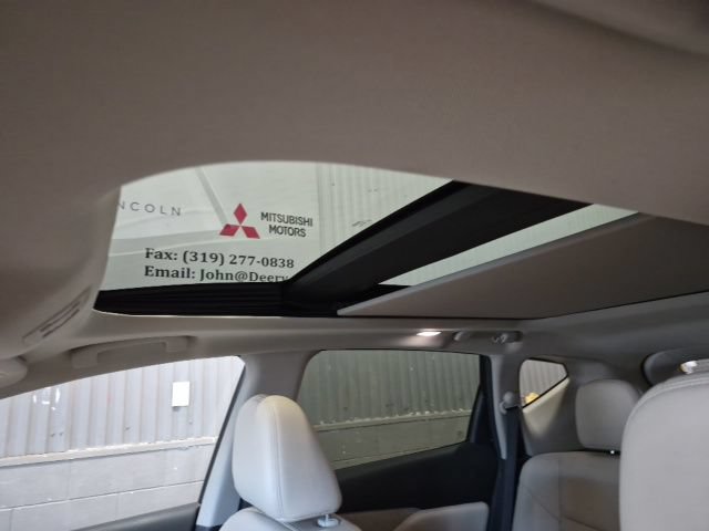 Used 2020 Nissan Murano SL w/ Moonroof Package AWD/4WD image 17