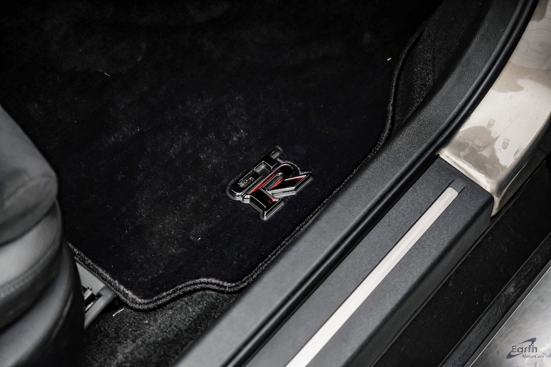 Used 2009 Nissan GT-R Premium image 56