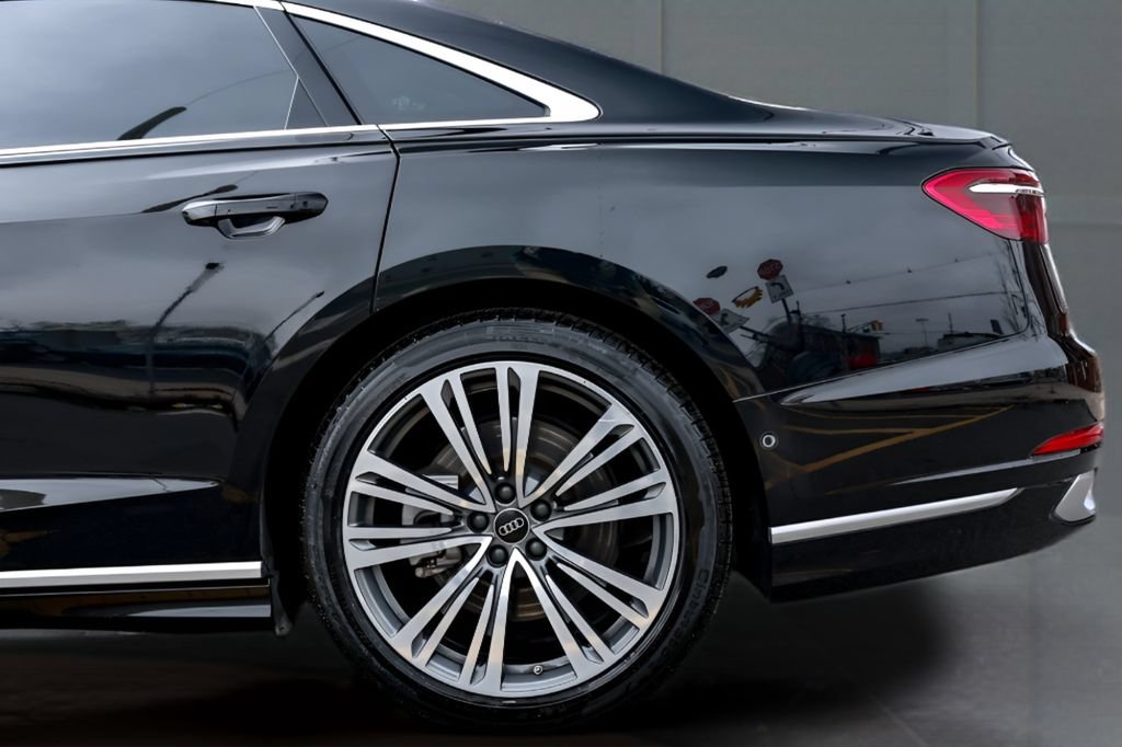 Used 2023 Audi A8 L 3.0T w/ Comfort Plus Package AWD/4WD image 35