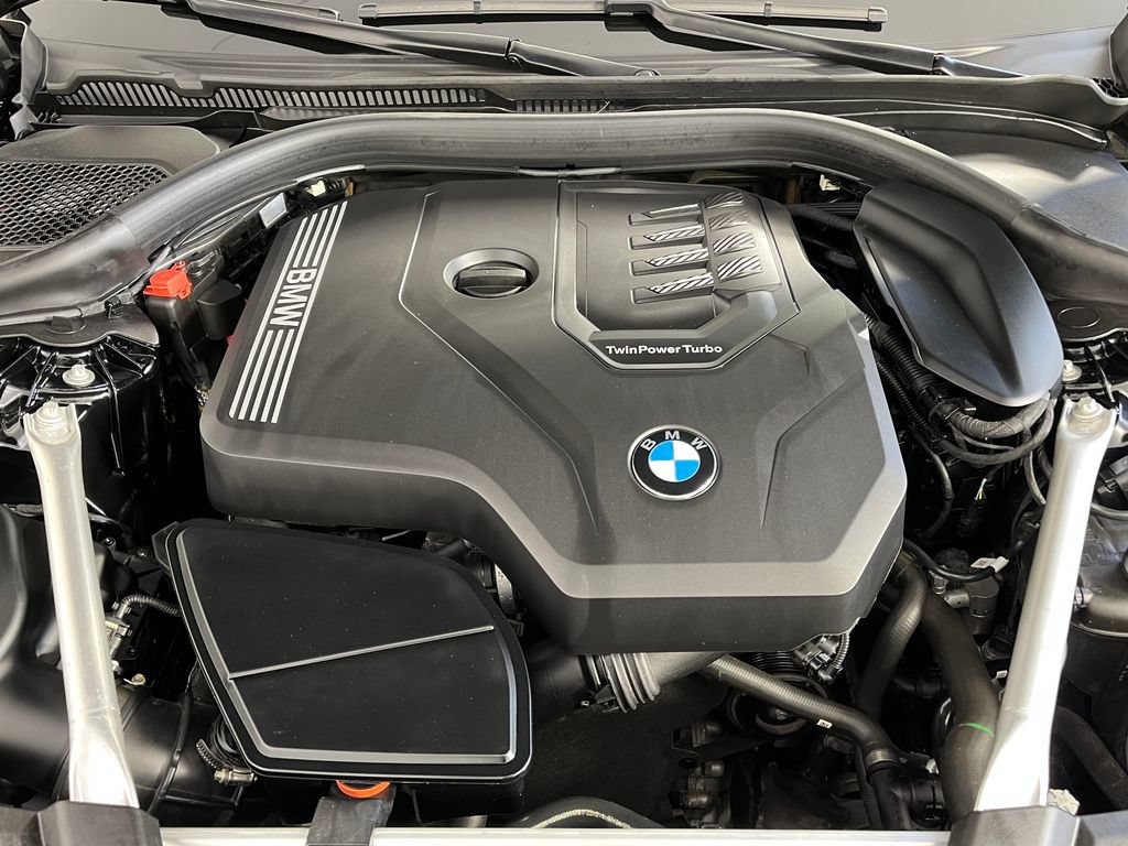 Used 2023 BMW 530i xDrive w/ Convenience Package AWD/4WD image 18