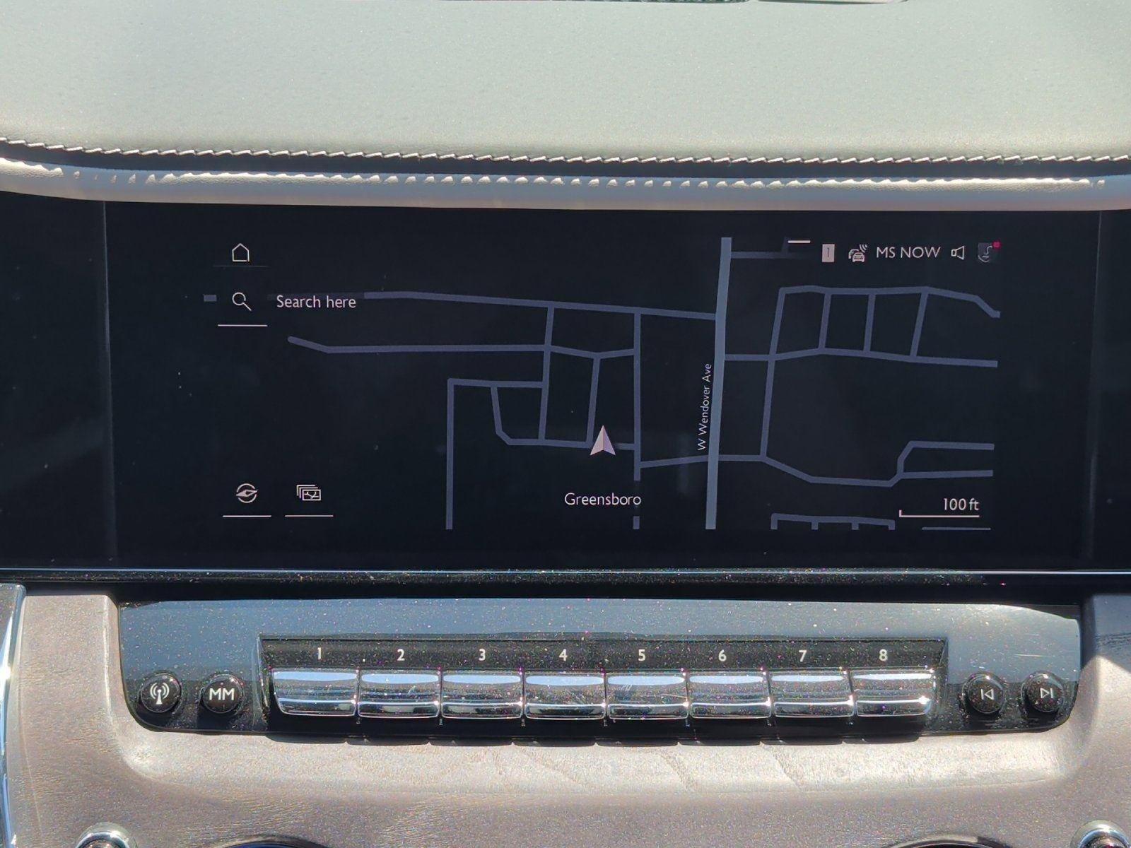 Used 2025 Rolls-Royce Cullinan AWD/4WD image 25