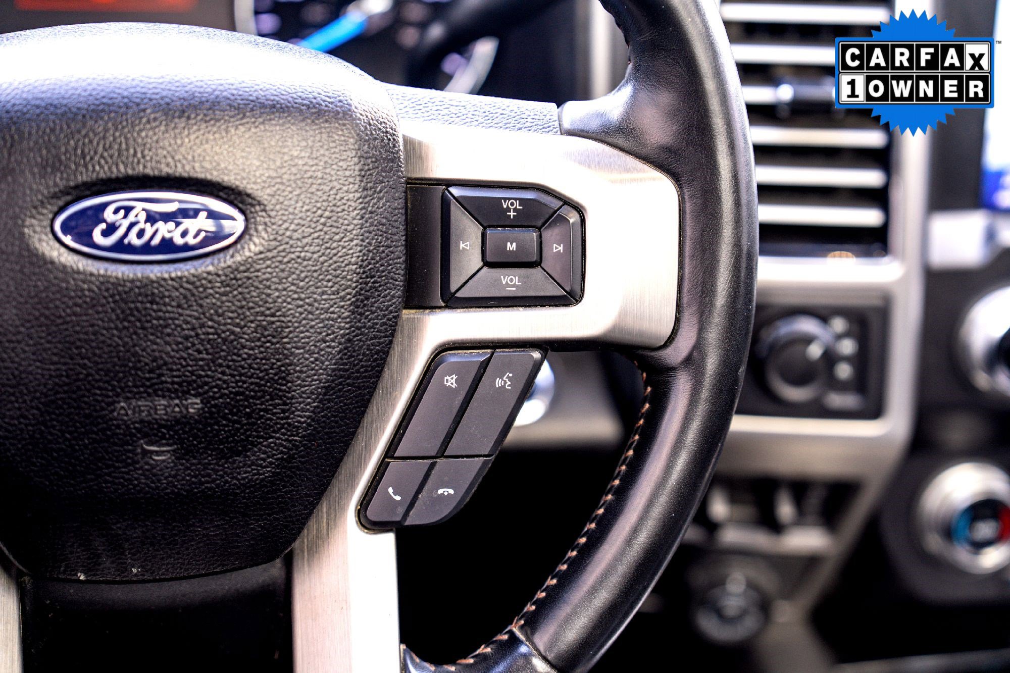 Used 2021 Ford F450 Platinum w/ FX4 Off-Road Package image 25