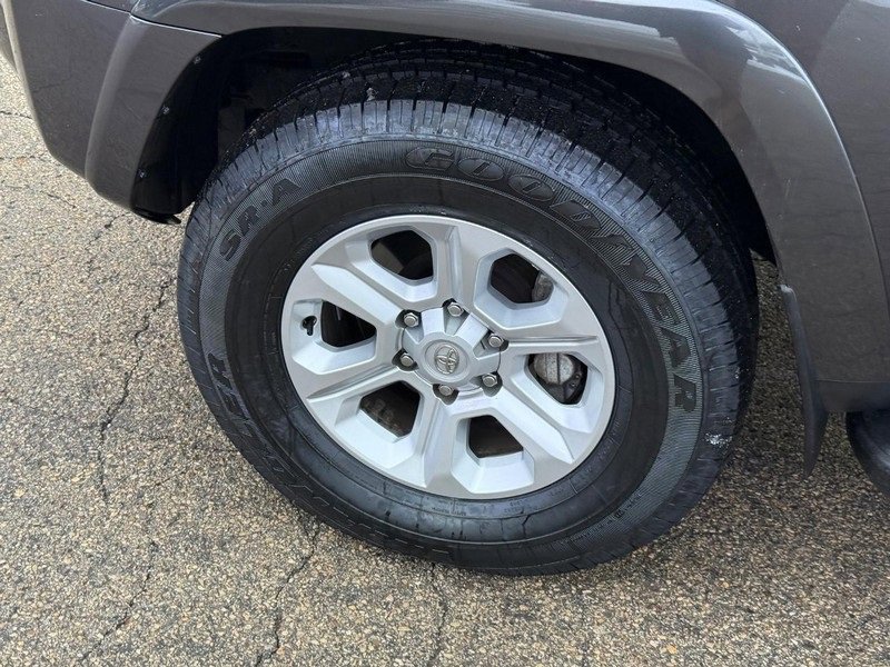 Used 2023 Toyota 4Runner SR5 image 10