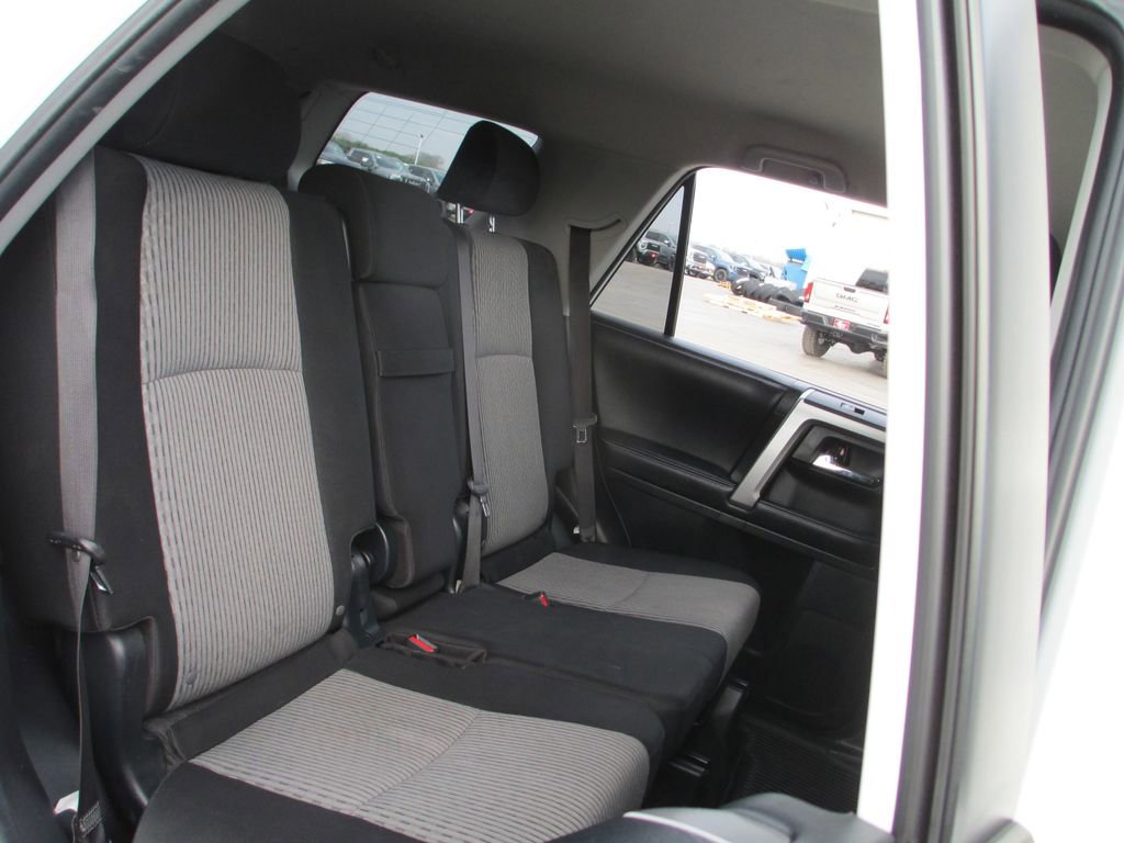 Used 2018 Toyota 4Runner SR5 image 23