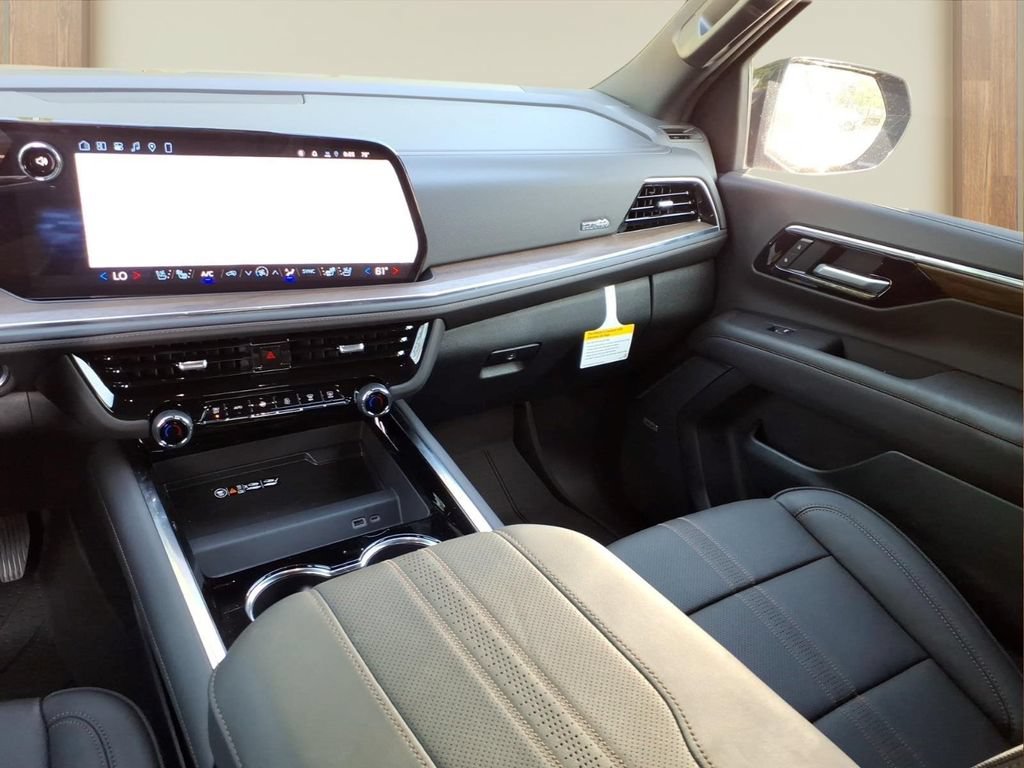 New 2026 Chevrolet Tahoe High Country AWD/4WD image 22