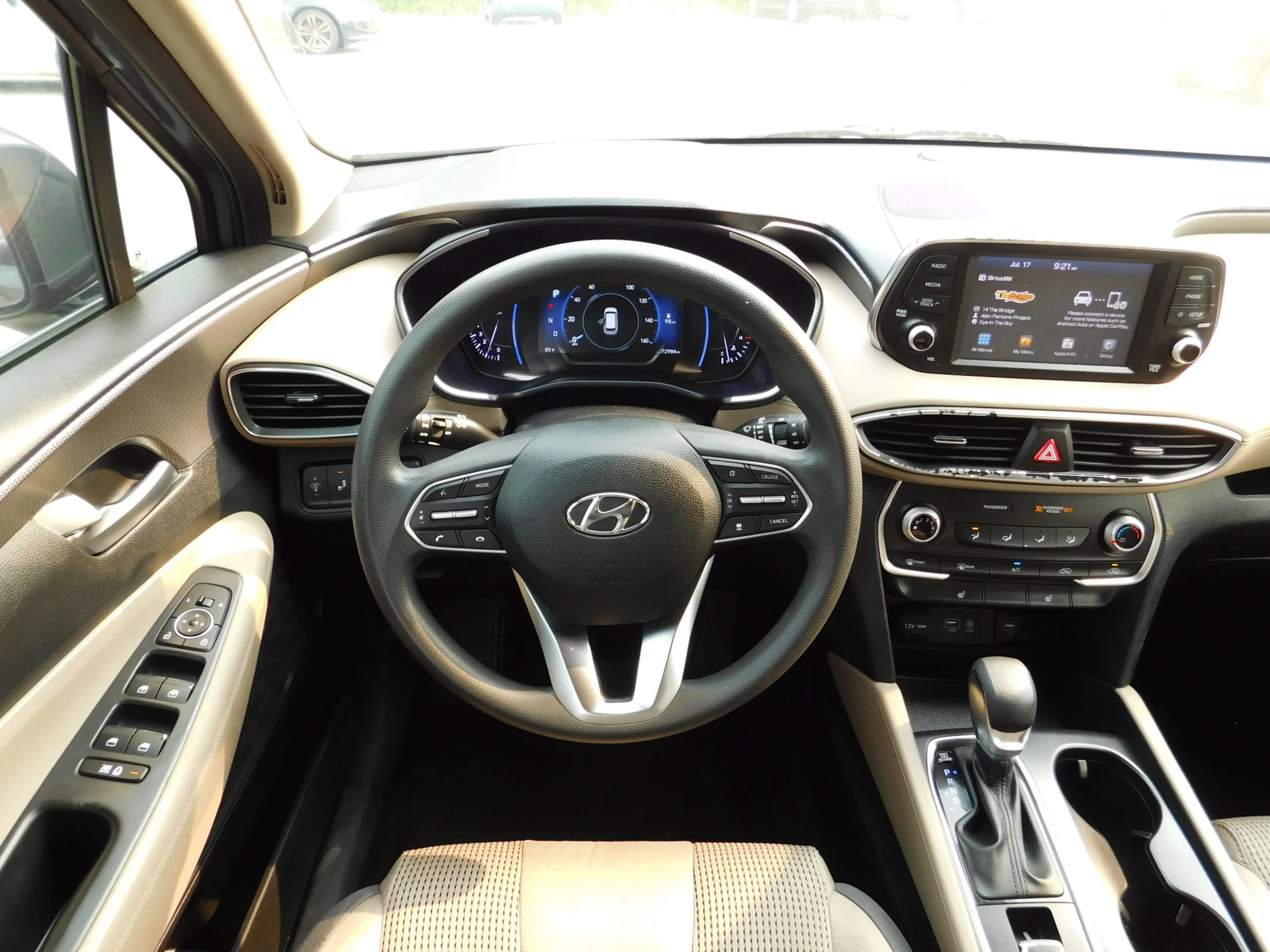 Used 2020 Hyundai Santa Fe SEL FWD image 13