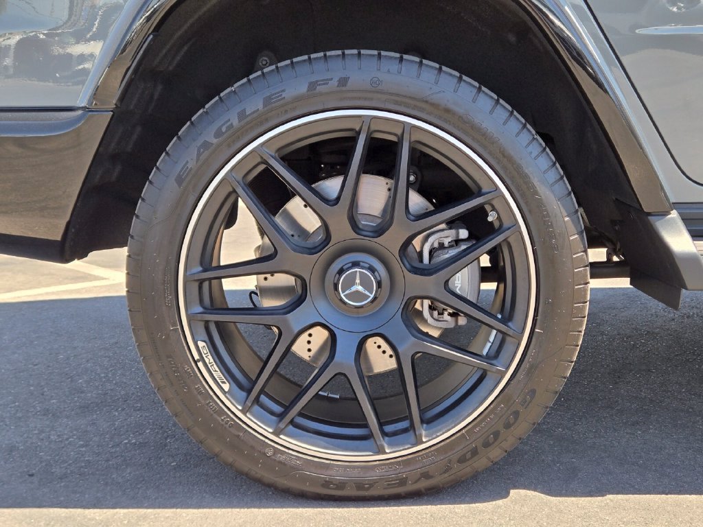 Used 2026 Mercedes-Benz G 63 AMG 4MATIC image 7