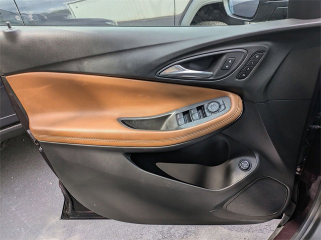 Used 2021 Buick Encore GX Essence w/ Advanced Technology Package image 11