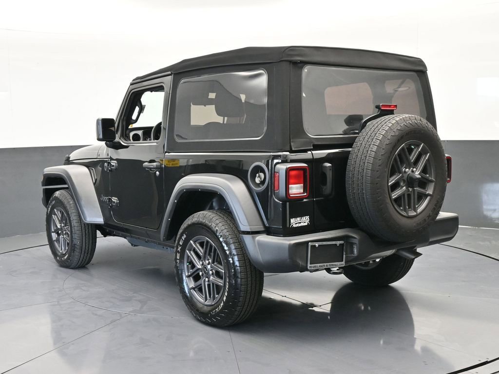 Used 2024 Jeep Wrangler Sport S image 4