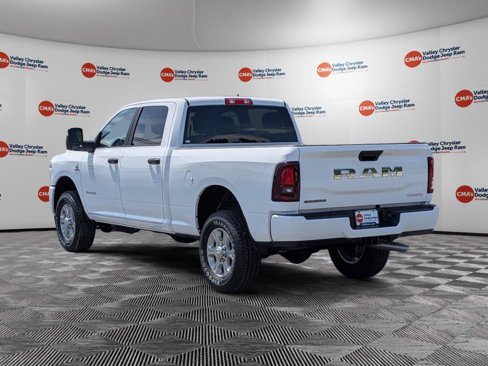 New 2026 RAM 2500 Big Horn AWD/4WD image 7