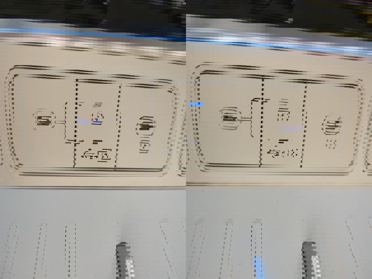 Used 2024 Hyundai Santa Fe Calligraphy image 22