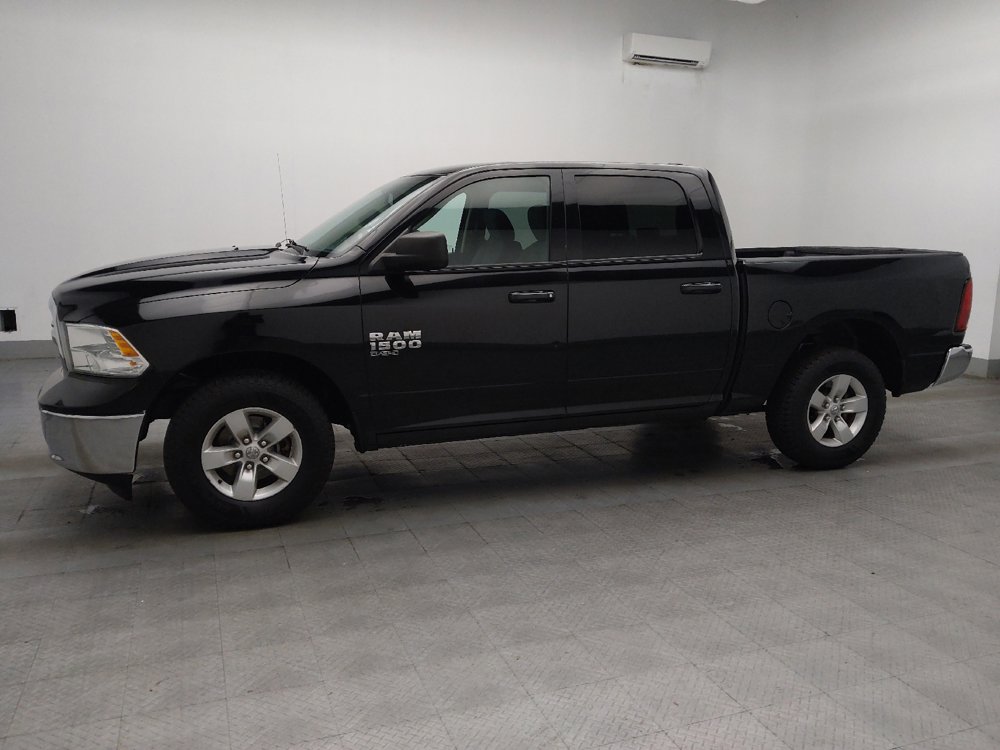 Used 2021 RAM 1500 Classic SLT RWD image 2