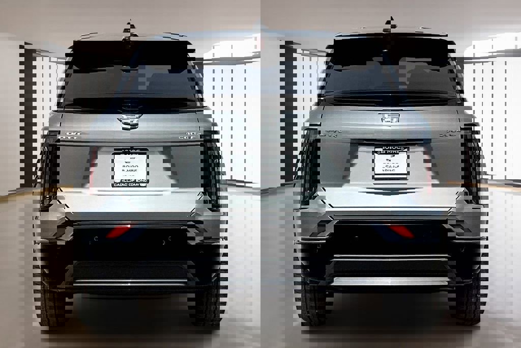 New 2026 Cadillac Optiq Sport 2 w/ LPO, Floor Liner Package image 4