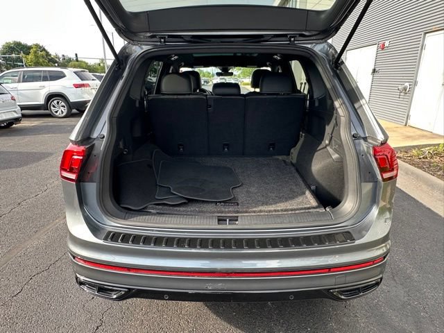 Used 2023 Volkswagen Tiguan SE R-Line AWD/4WD image 15