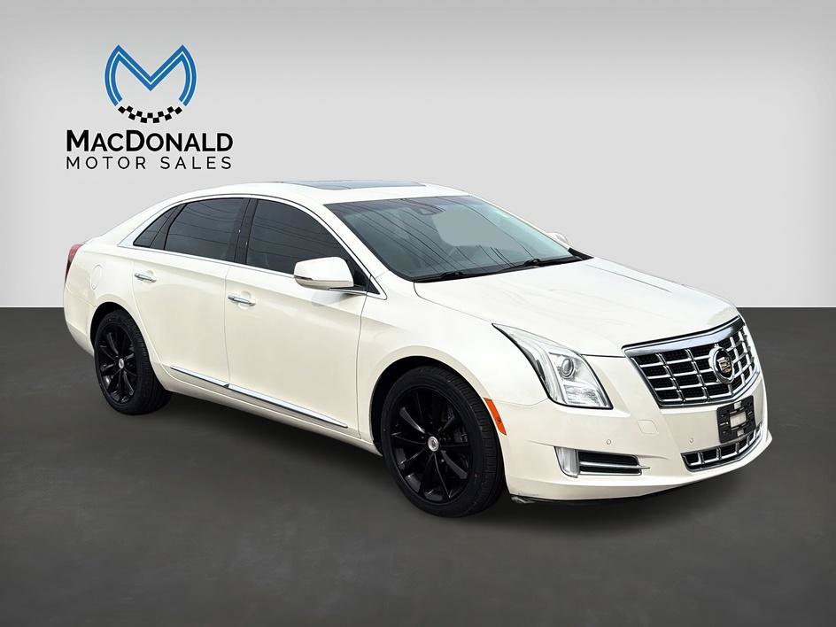 Used 2013 Cadillac XTS Luxury w/ Driver Awareness Package FWD image 2