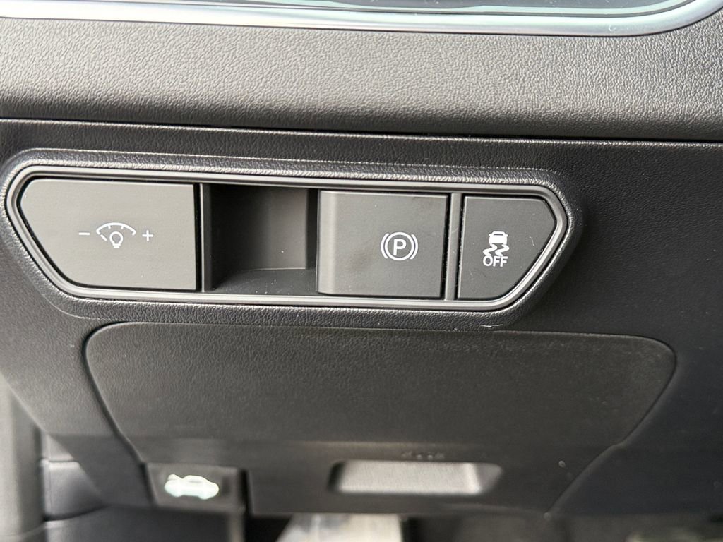 New 2025 Kia K4 GT-Line Turbo image 21