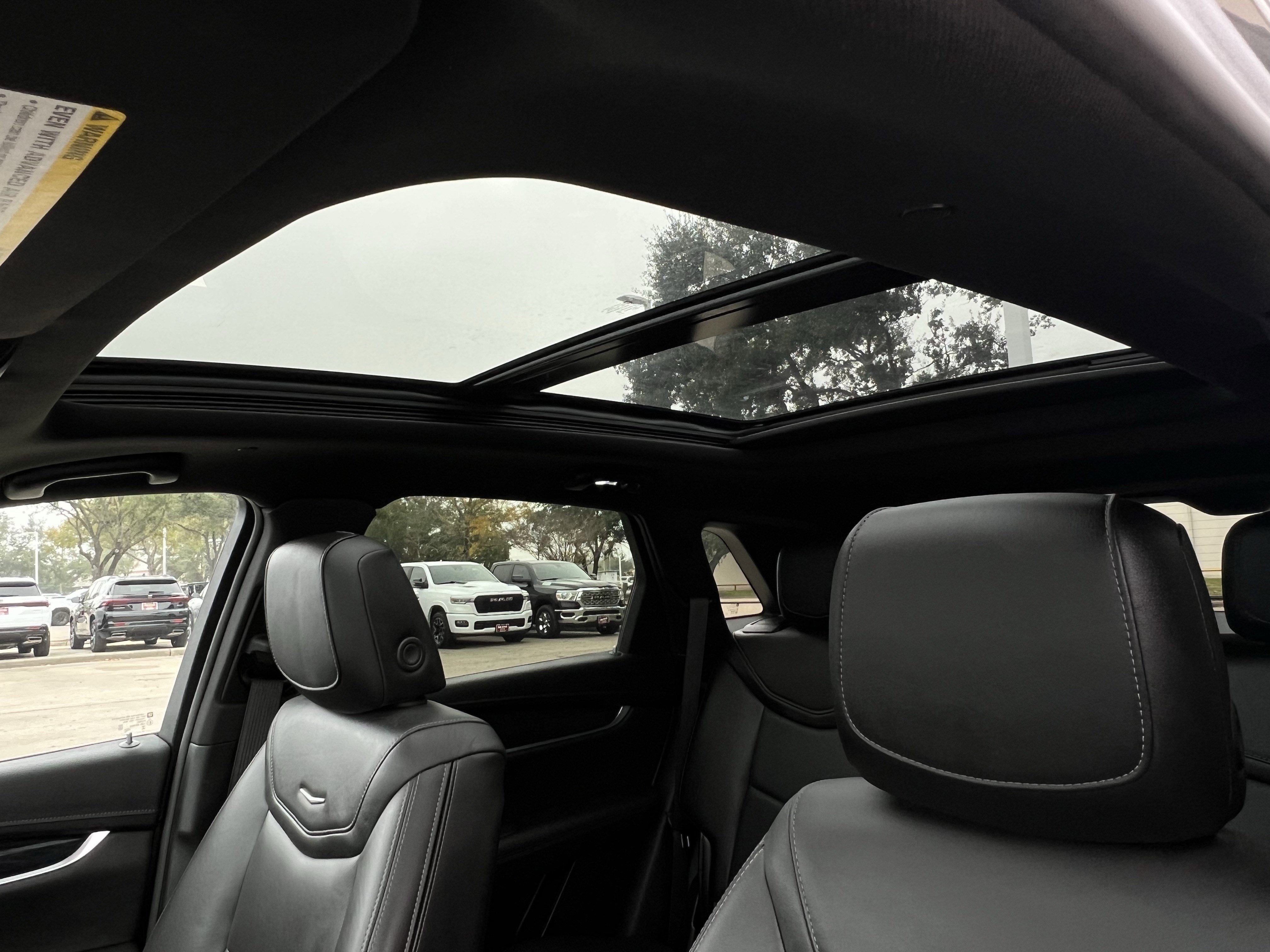 Used 2025 Cadillac XT5 Premium Luxury image 21