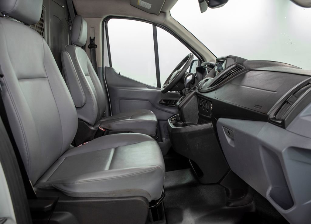 Used 2019 Ford Transit 250 130 Low Roof RWD image 20