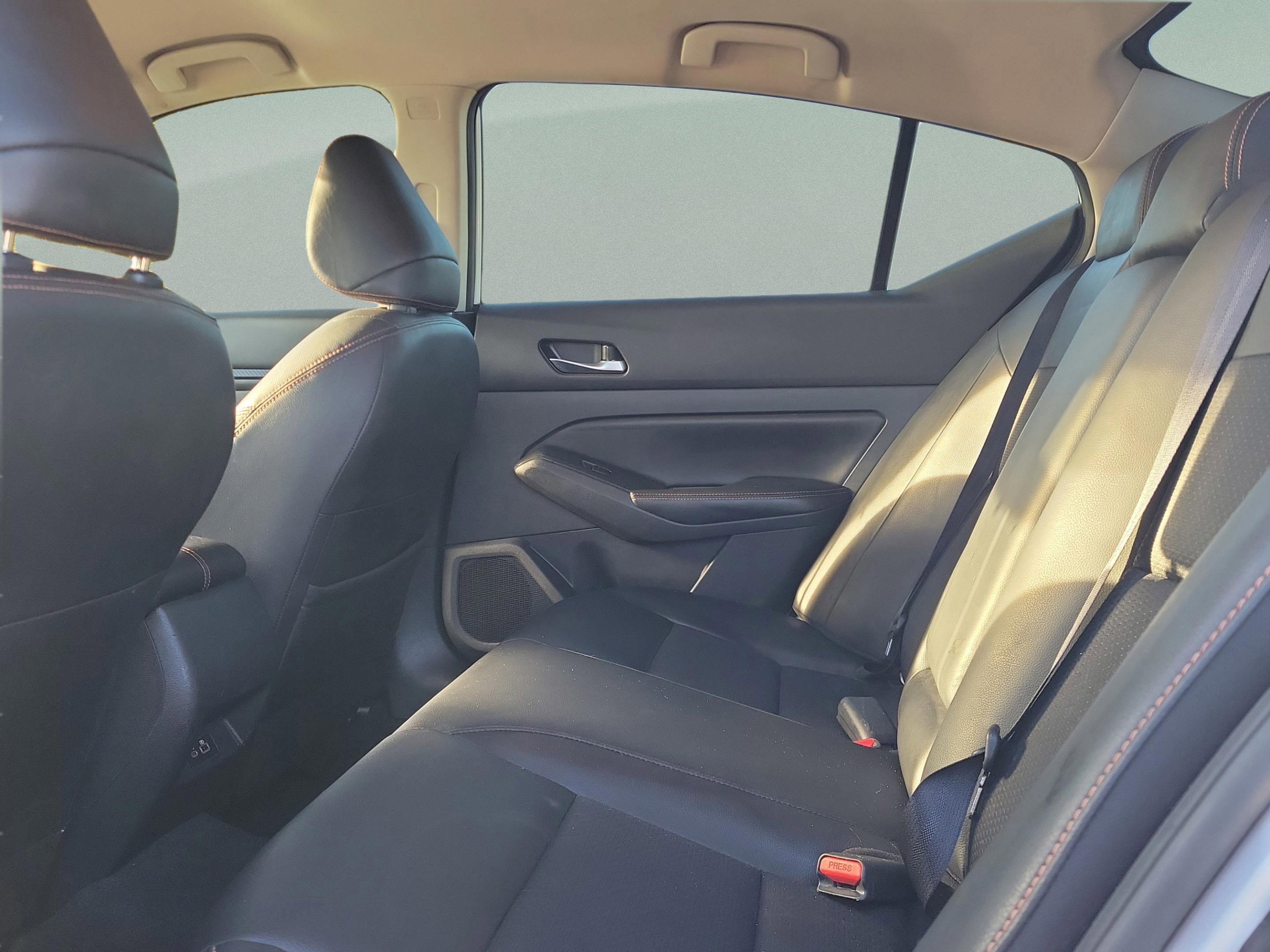 Certified 2022 Nissan Altima 2.5 SR image 12